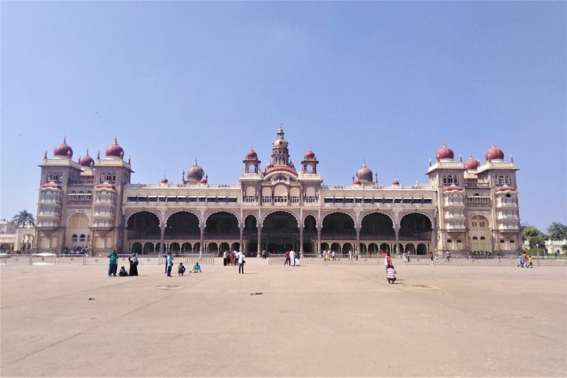 Travel Guide of History to Mysore in India