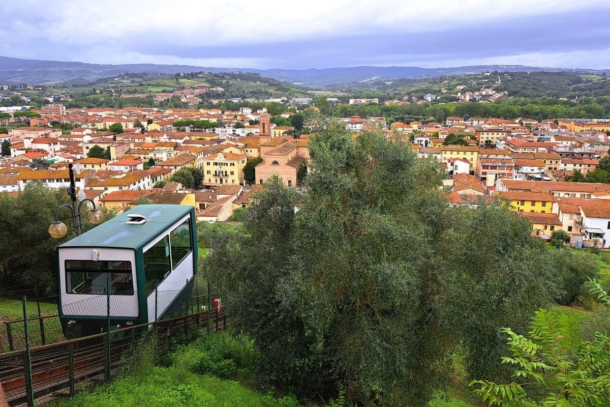 The funicolare of Certaldo